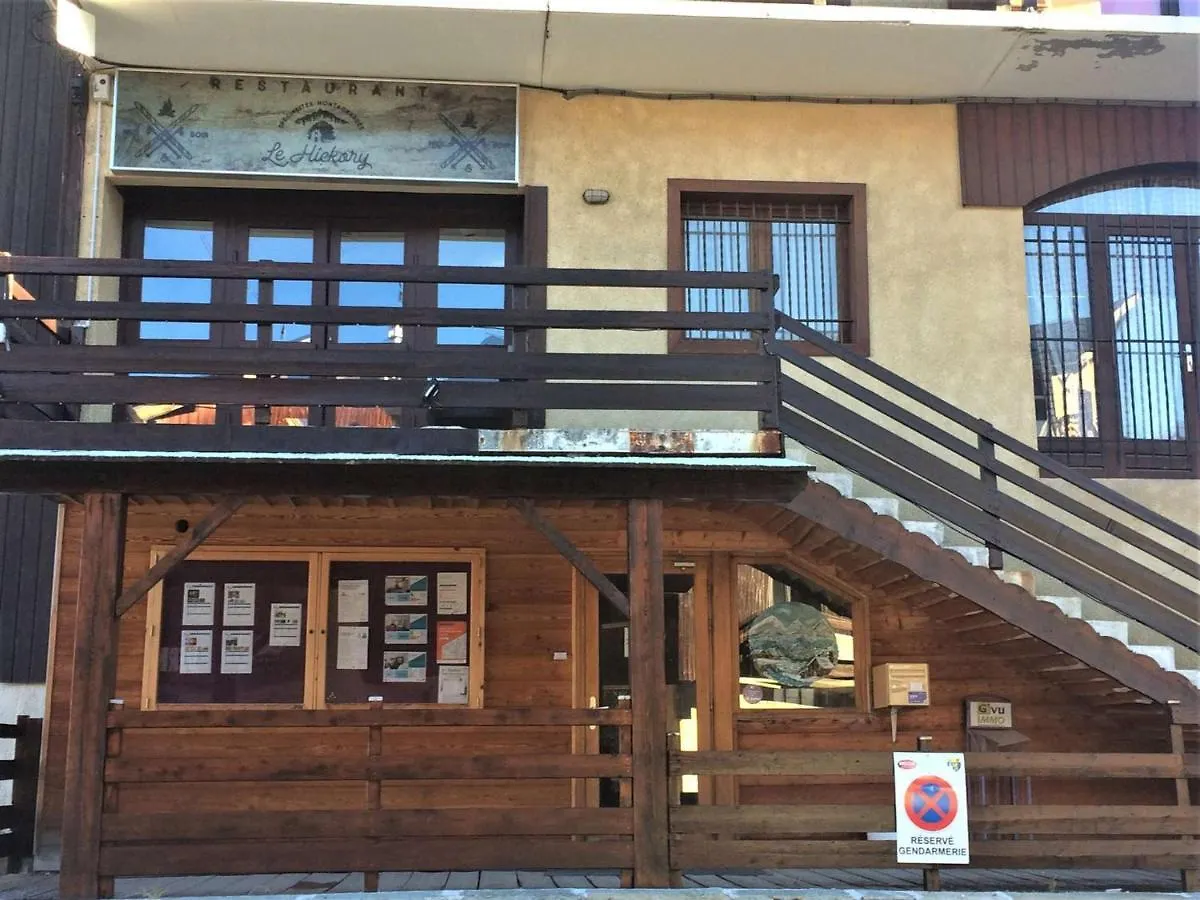 Studio Cosy Pour 4 A Risoul 1850, Au Pied Des Pistes, Balcon Ouest, 2 Etoiles - Fr-1-330-174